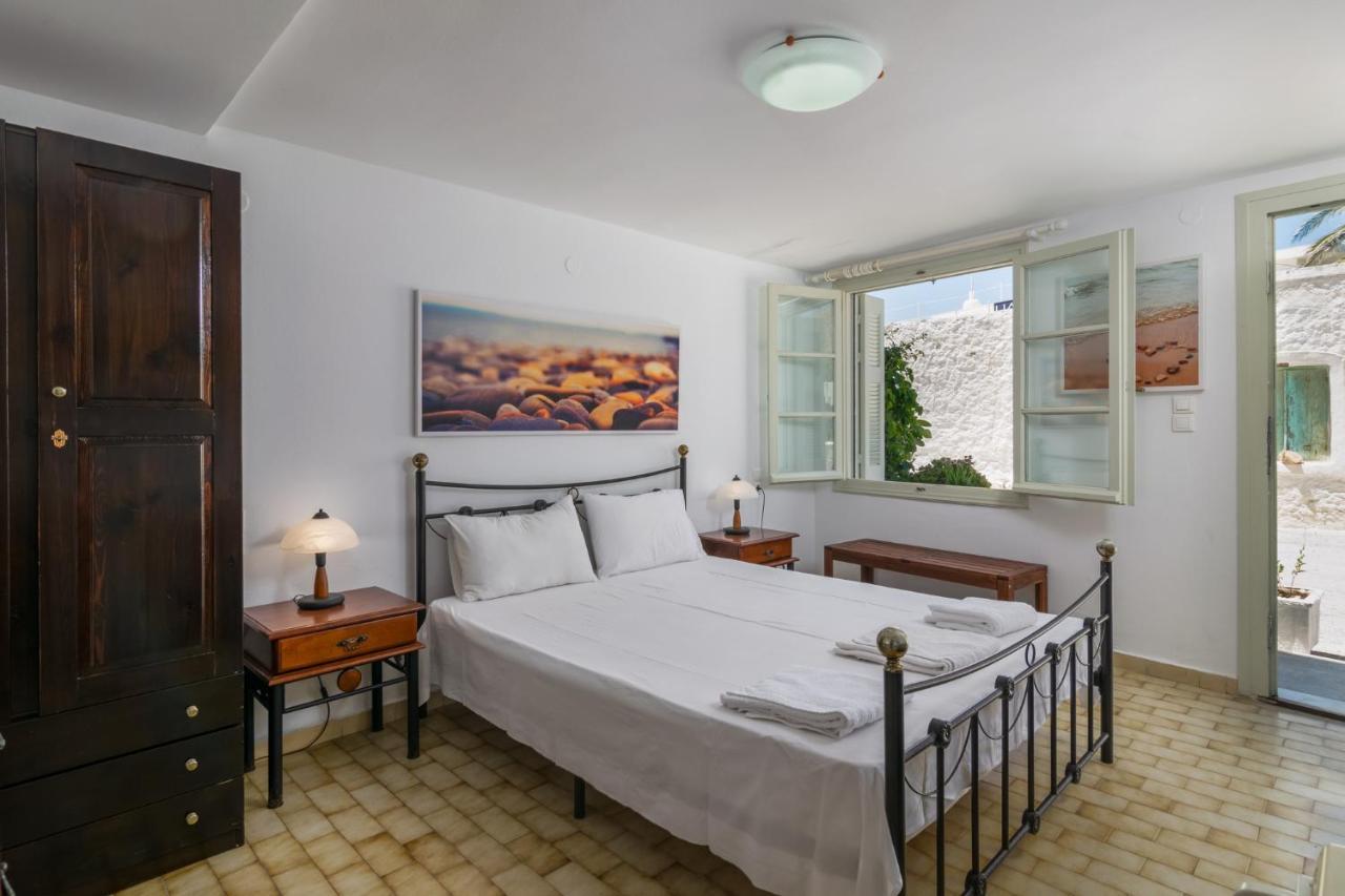 Areti'S Milos Guesthouses Adamantas  Dış mekan fotoğraf